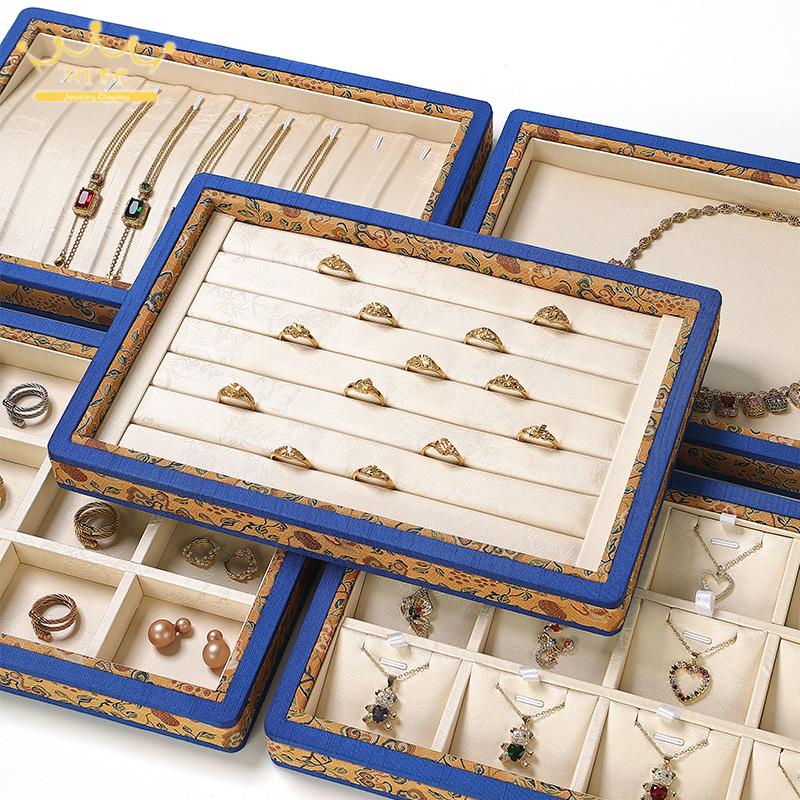 Vintage Collectible Accessories - 빈티지 쥬얼리 디스플레이 트레이, 액세서리 펜던트